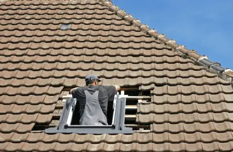 Pose de velux - Le Chatenet en Dognon